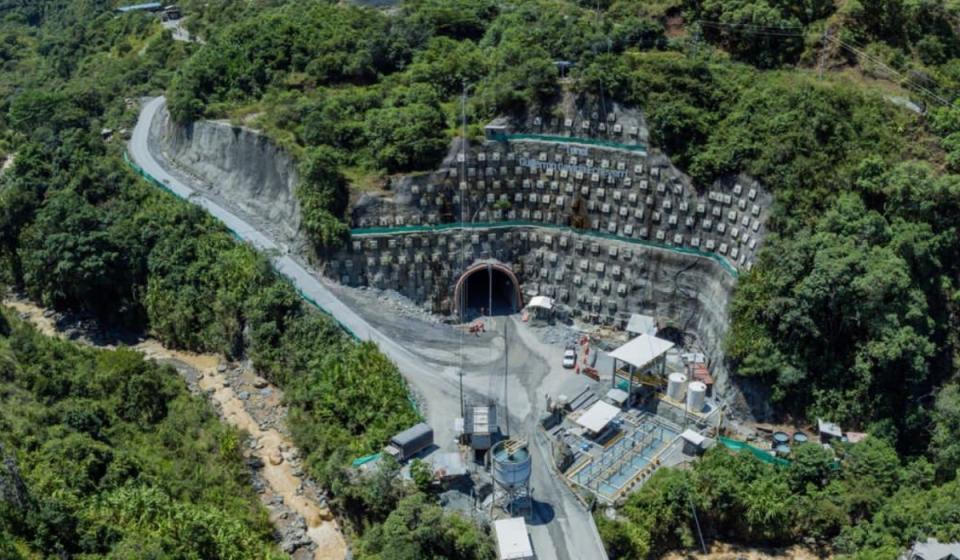  Túnel Guillermo Gaviria Echeverri, el más largo de América a solo 100 metros de terminar la excavación.