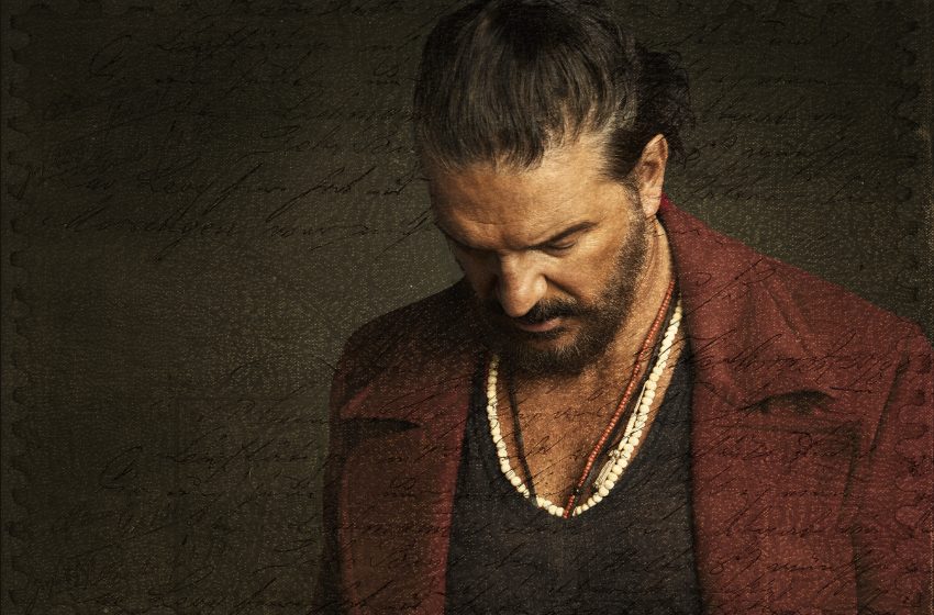  RICARDO ARJONA  PRESENTA SU ESPERADO ÁLBUM “SECO”